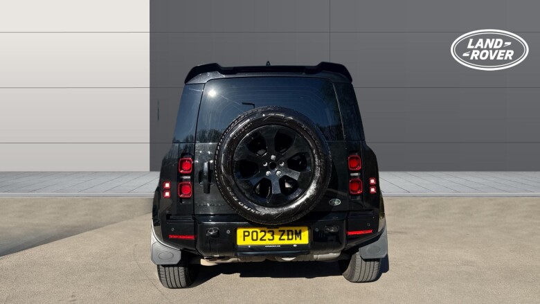 Land Rover Defender 3.0 D250 X-Dynamic HSE 110 5dr Auto Diesel Estate